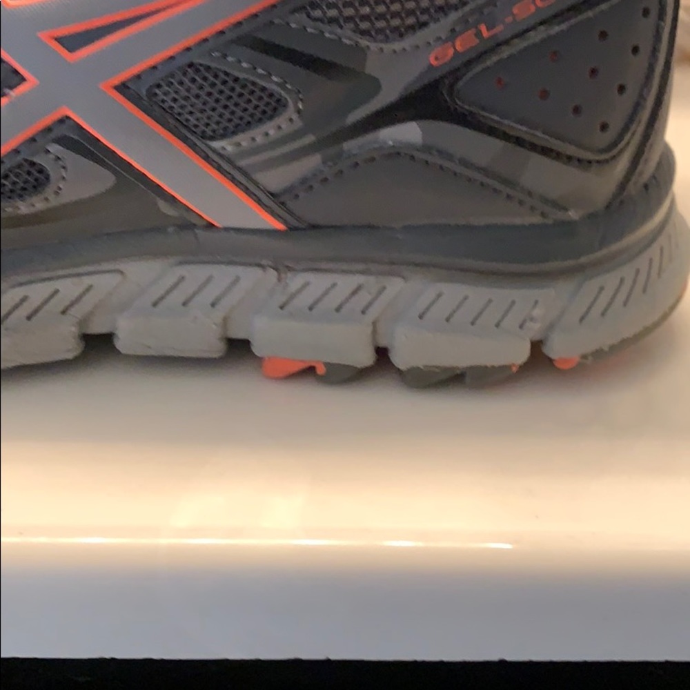Women’s ASICS - Picture 12 of 13